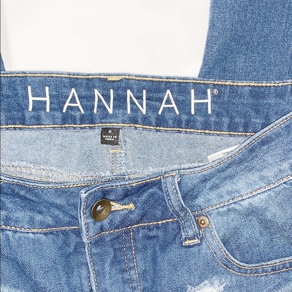Hannah | Distressed Jeans Size: 6 - Picture 3 of 6